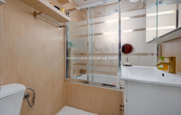 Resale - Apartment / flat - Torrevieja - San Luis