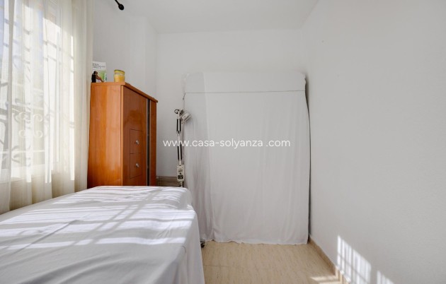 Resale - Apartment / flat - Torrevieja - San Luis