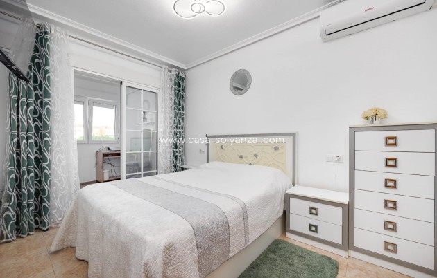 Resale - Townhouse - Torrevieja - Parque Las Naciones