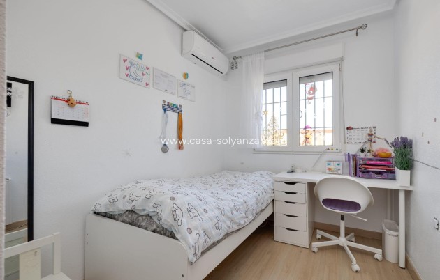 Resale - Townhouse - Torrevieja - Parque Las Naciones