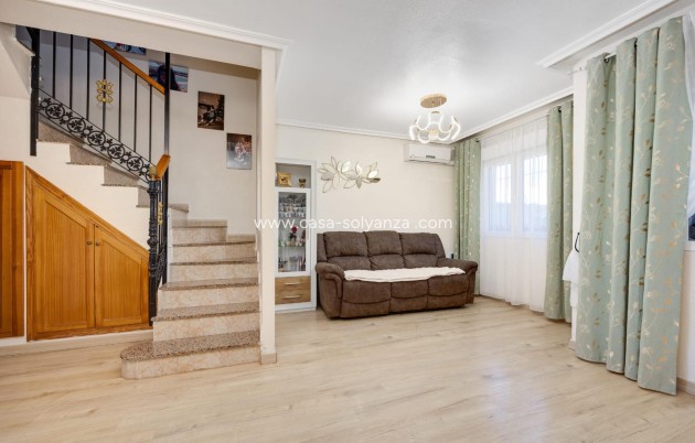 Resale - Townhouse - Torrevieja - Parque Las Naciones