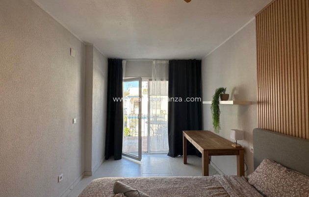 Resale - Bungalow - Torrevieja - Los Balcones