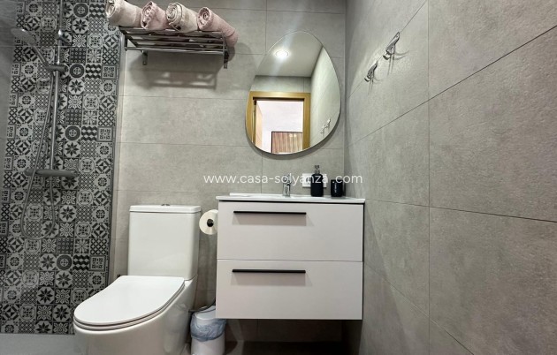 Resale - Bungalow - Torrevieja - Los Balcones