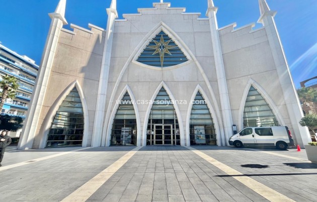 Resale - Apartment / flat - Torrevieja - Center