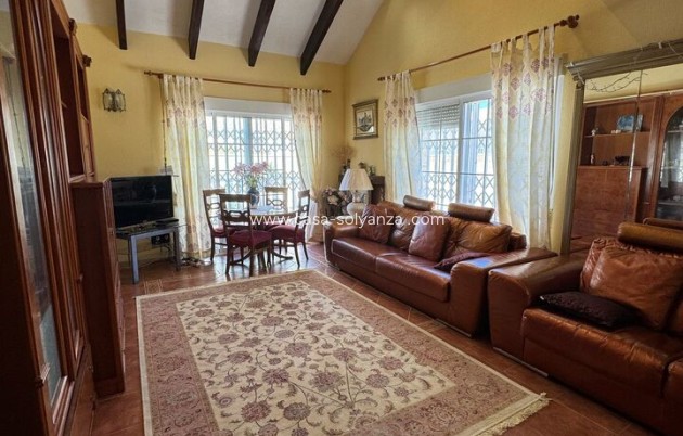 Resale - Villa - Playa Flamenca - Costa Blanca