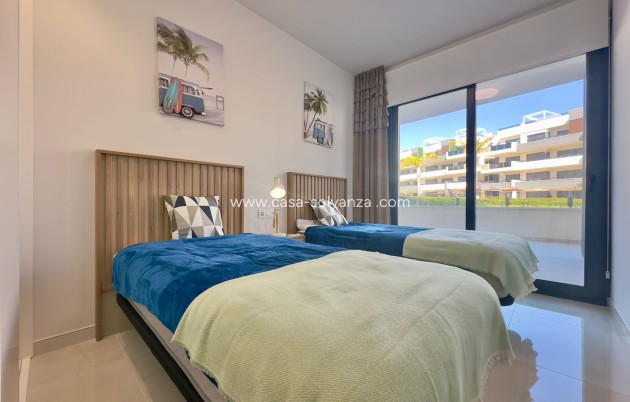 Resale - Apartment / flat - Orihuela Costa