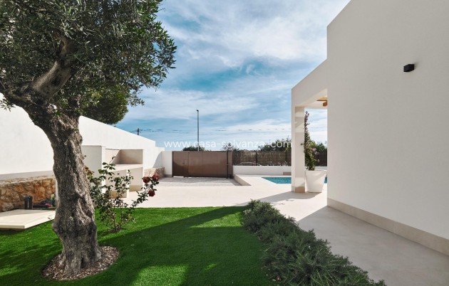 Resale - Villa - Orihuela Costa - Lomas De Don Juan