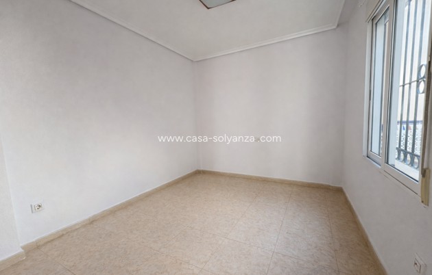 Resale - Townhouse - Sucina - Inland