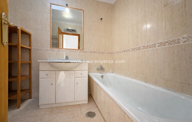 Resale - Townhouse - Sucina - Inland