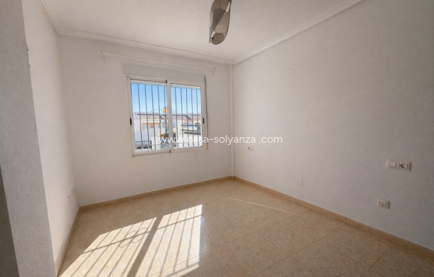 Resale - Townhouse - Sucina - Inland