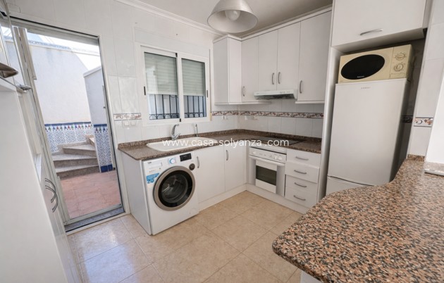 Resale - Townhouse - Sucina - Inland