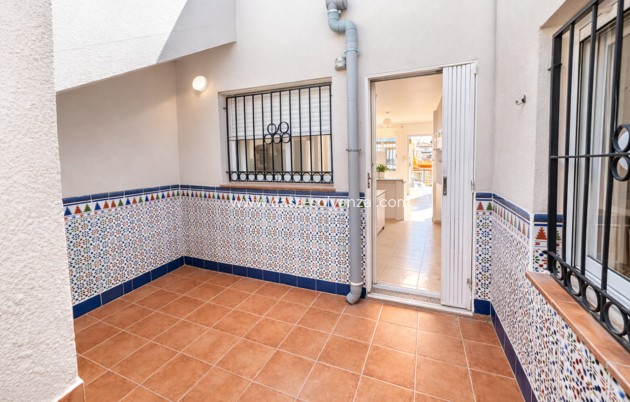 Resale - Townhouse - Sucina - Inland