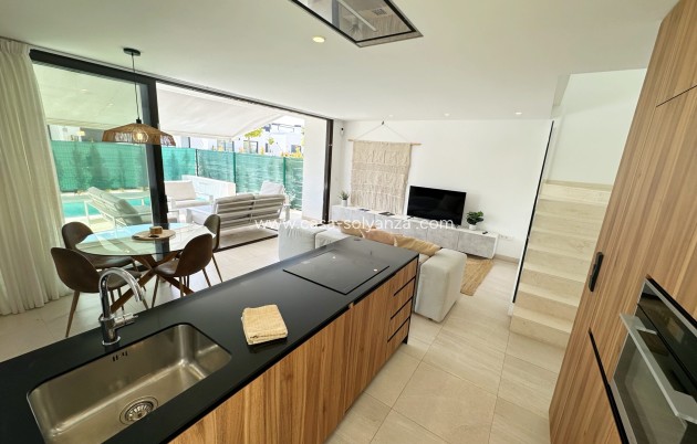 Herverkoop - Villa - Santa Rosalia Resort - Inland