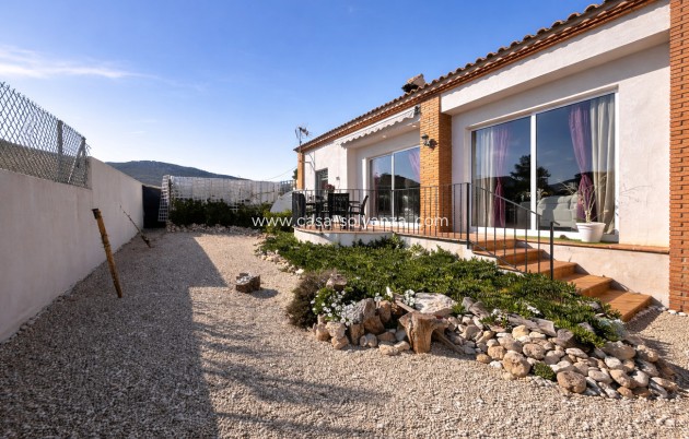 Herverkoop - Villa - Castalla - Costa Blanca