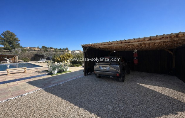 Herverkoop - Villa - Castalla - Costa Blanca