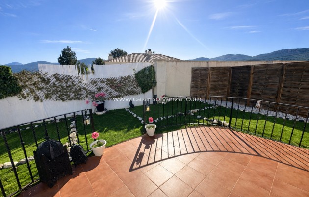 Herverkoop - Villa - Castalla - Costa Blanca