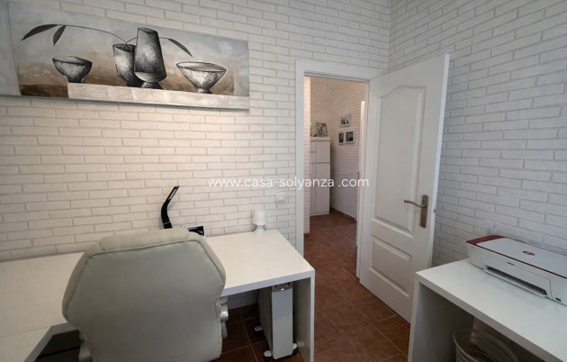 Herverkoop - Villa - Castalla - Costa Blanca