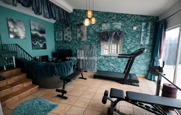 Herverkoop - Villa - Castalla - Costa Blanca