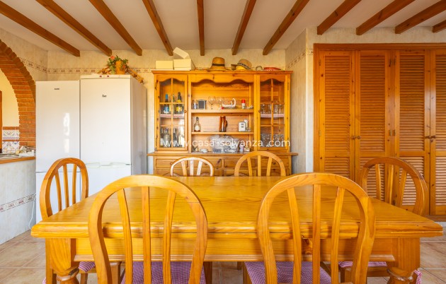Resale - Villa - Los Montesinos