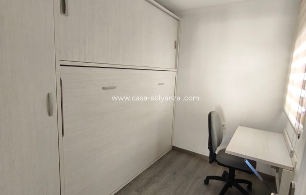 Resale - Apartment / flat - Torrevieja - El chaparral