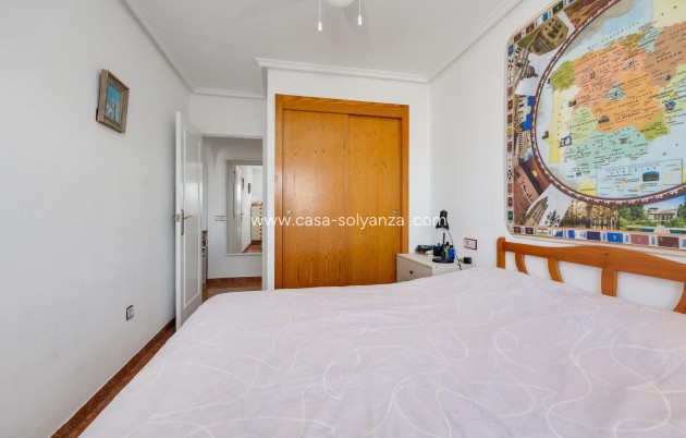 Resale - Apartment / flat - Torrevieja - Parque Las Naciones