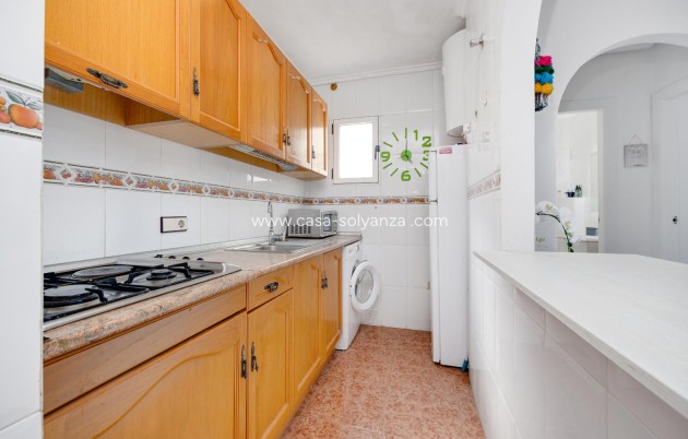 Resale - Apartment / flat - Torrevieja - Parque Las Naciones