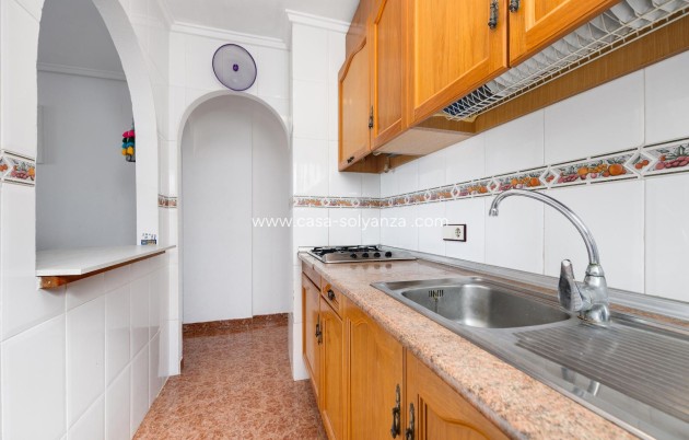 Resale - Apartment / flat - Torrevieja - Parque Las Naciones