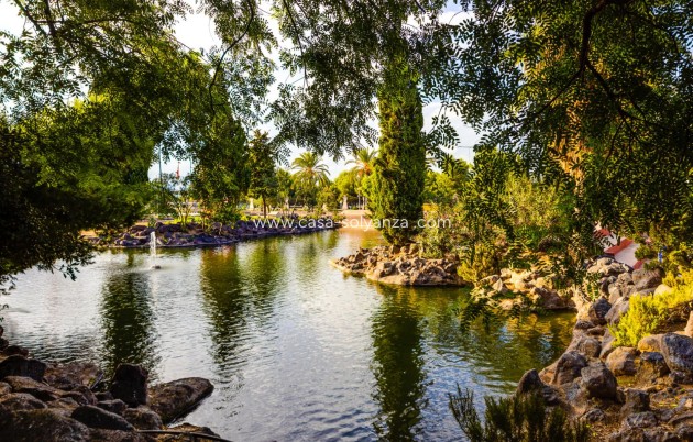 Resale - Apartment / flat - Torrevieja - Parque Las Naciones