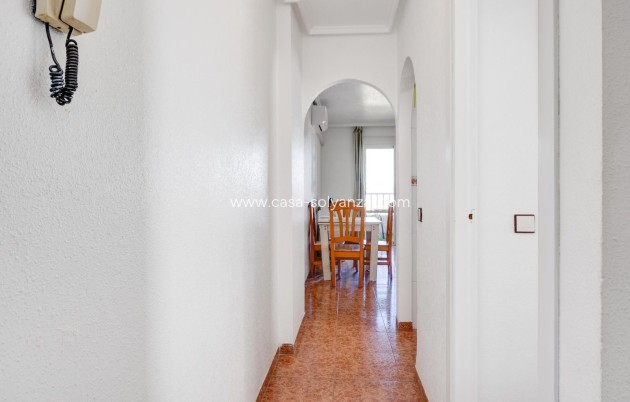 Resale - Apartment / flat - Torrevieja - Parque Las Naciones
