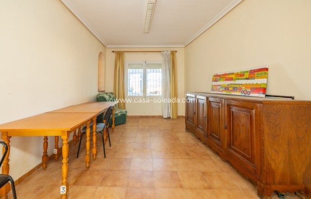 Resale - Villa - Los Montesinos