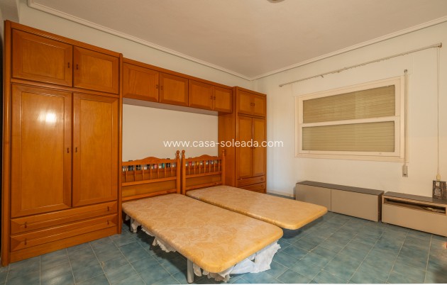 Resale - Villa - Los Montesinos