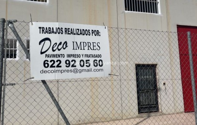 Resale - Commercial - Hondón de las Nieves - Inland