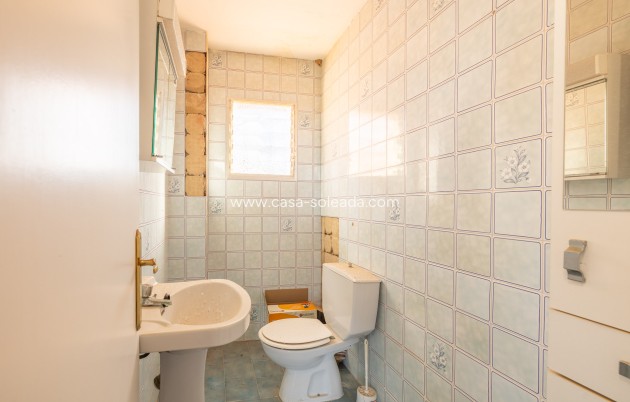 Resale - Villa - Los Montesinos
