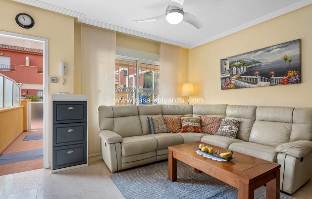 Herverkoop - Adosado - Orihuela Costa - Villamartín