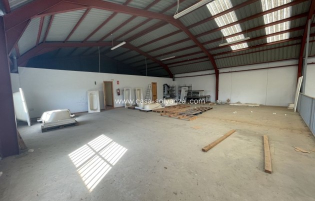 Resale - Commercial - Hondón de las Nieves - Inland