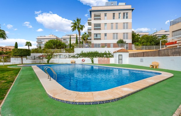 Herverkoop - Adosado - Orihuela Costa - Villamartín