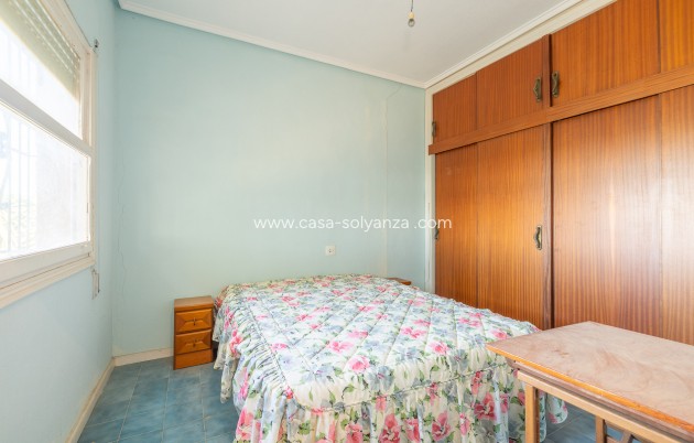 Resale - Villa - Los Montesinos