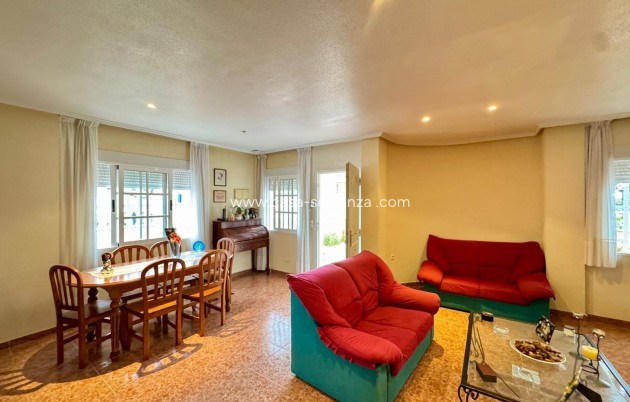 Herverkoop - Villa - Torrevieja - Costa Blanca