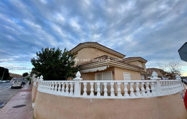 Herverkoop - Villa - Torrevieja - Costa Blanca
