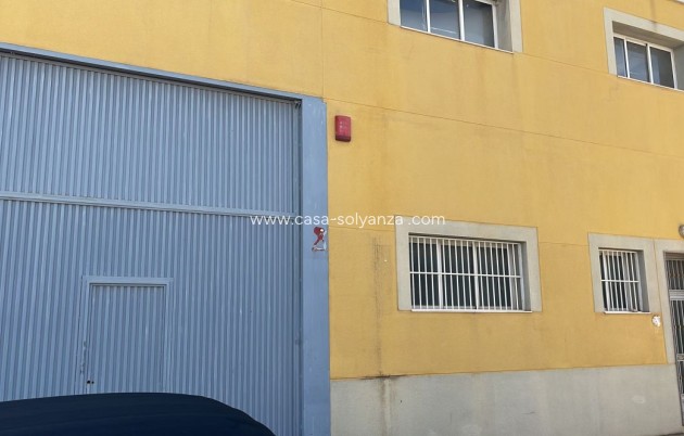 Resale - Commercial - Hondón de las Nieves - Inland