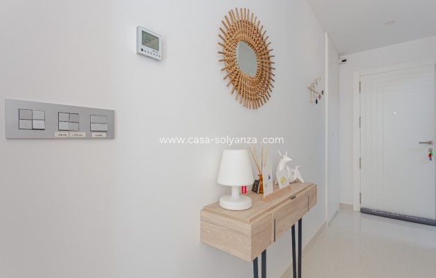 Resale - Apartment / flat - Torrevieja - Costa Blanca