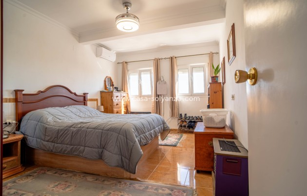 Herverkoop - Herenhuis - Torrevieja - Costa Blanca