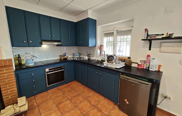 Resale - Townhouse - Yecla - Inland