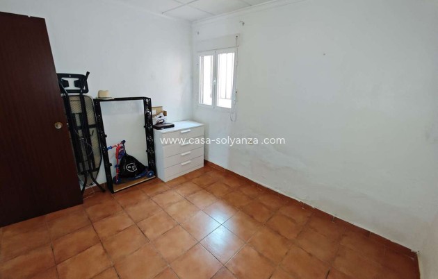 Resale - Townhouse - Yecla - Inland