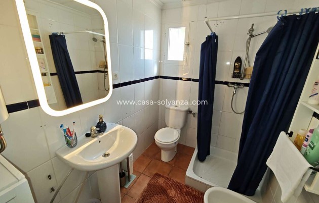 Resale - Townhouse - Yecla - Inland