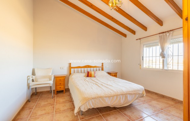 Resale - Villa - Los Montesinos