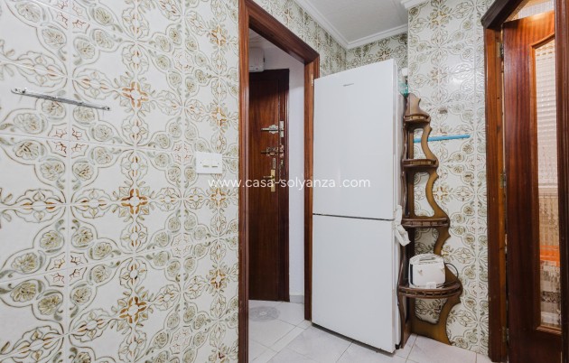 Resale - Apartment / flat - Torrevieja - Costa Blanca