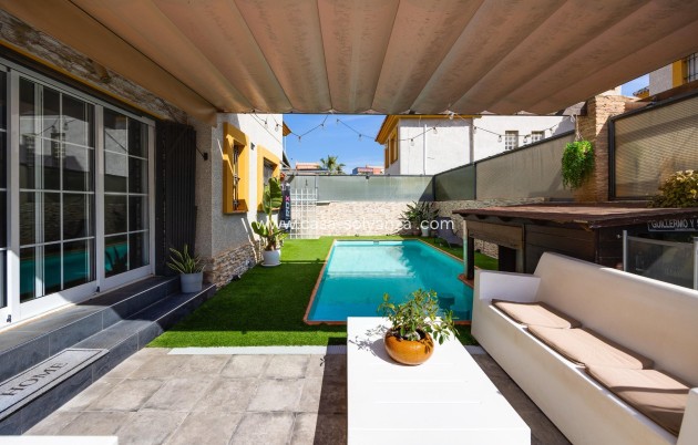 Herverkoop - Villa - Los Montesinos - La Herrada