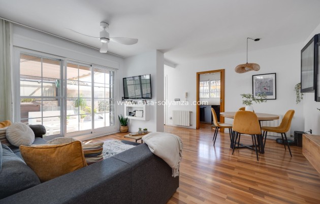 Herverkoop - Villa - Los Montesinos - La Herrada