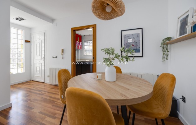 Herverkoop - Villa - Los Montesinos - La Herrada